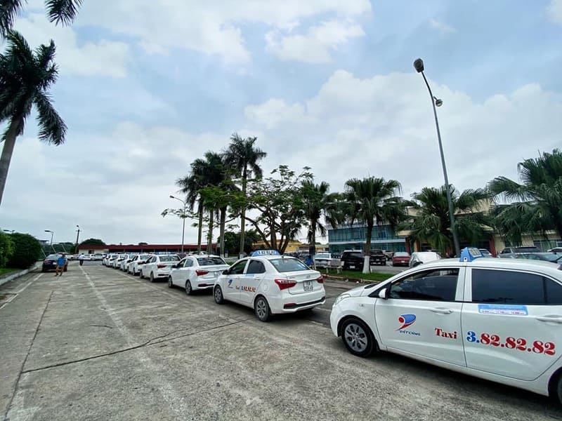 Taxi Dương Kinh: Số điện thoại hotline 10 hãng đánh giá tốt nhất
