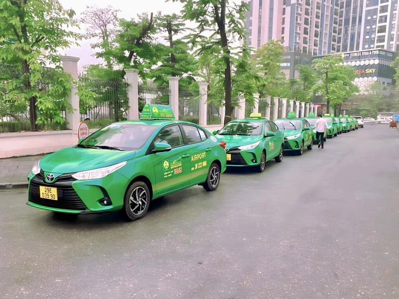 Taxi Quảng Ngãi: Số điện thoại tổng đài 24/24 & giá cước Km