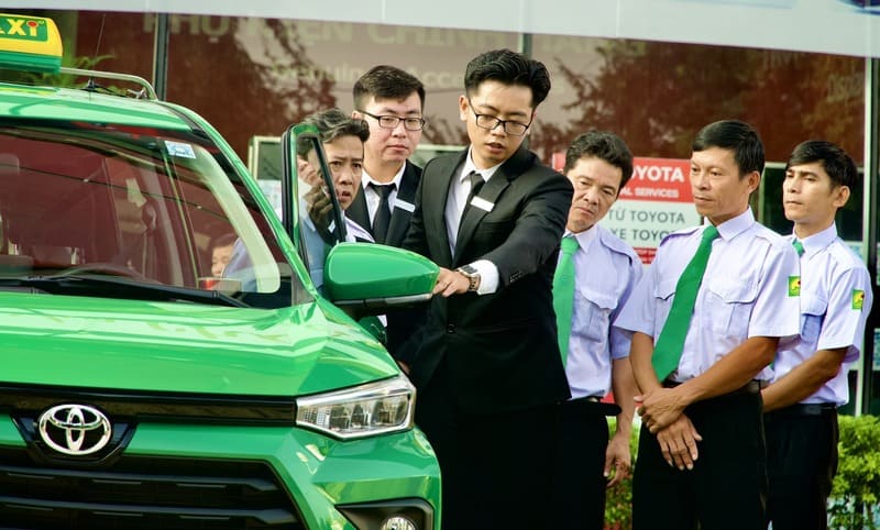 Taxi Lương Sơn: Số điện thoại 24/7 & giá cước 9 hãng xe